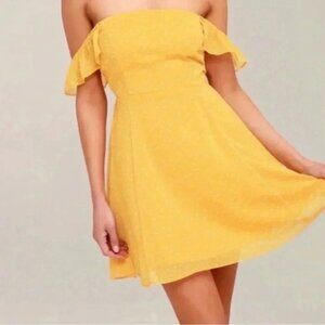 LuLu’s Yellow Dress